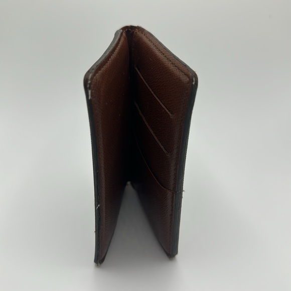 Authentic LV bifold wallet - Picture 4 of 11